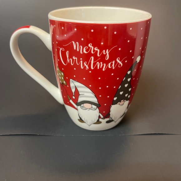 Set of 2 Christmas Gnome Coffee Mugs 12 oz - 1 with Spoon, adorable - Picture 5 of 5